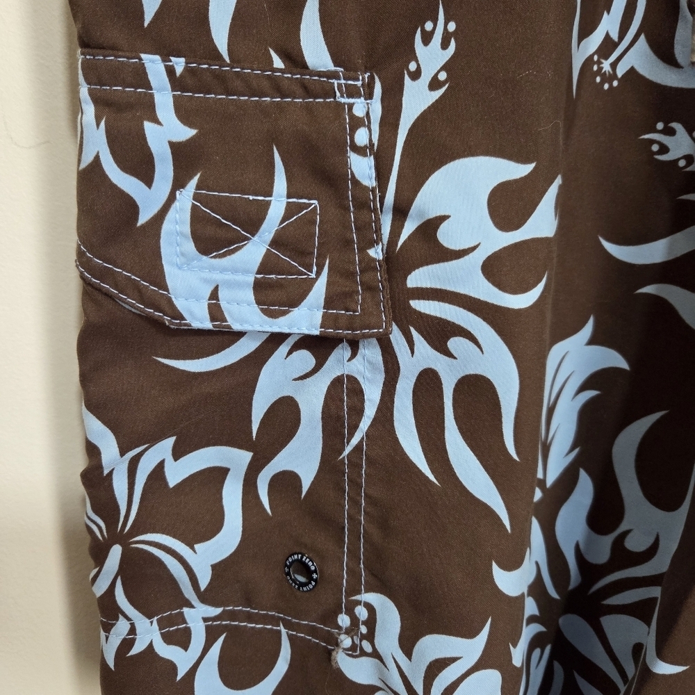 Point Zero Brown and Blue Floral Board Shorts Size Med - Picture 3 of 5